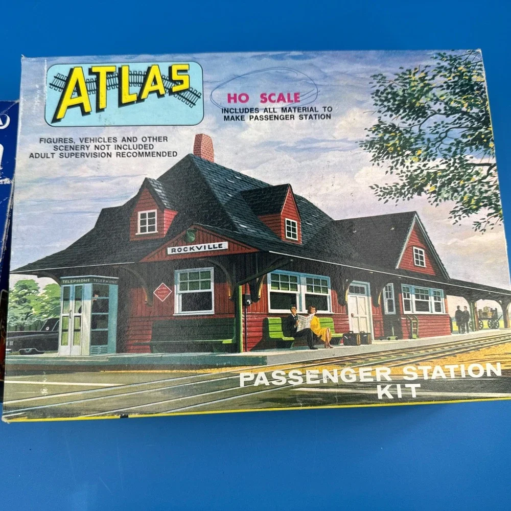 Vintage HO Scale Building Kits Lot Atlas Passenger Station POLA Sawmill As-Is